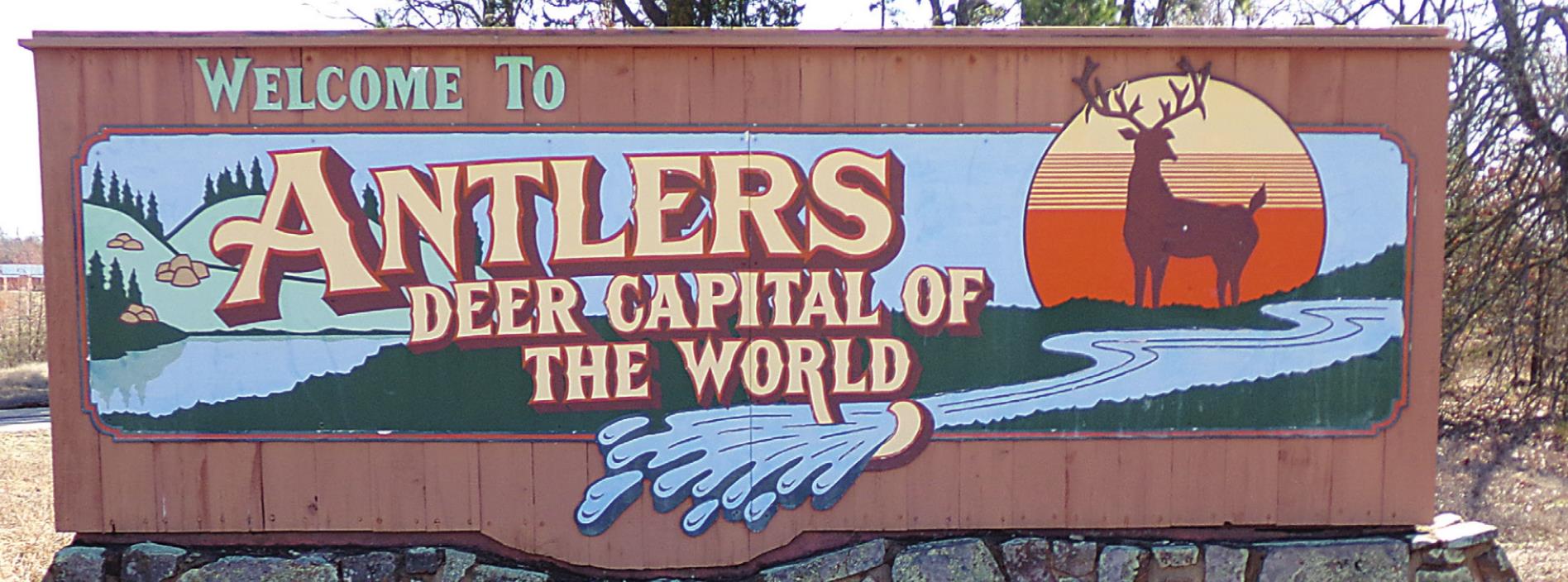 welcome sign to Antlers OK